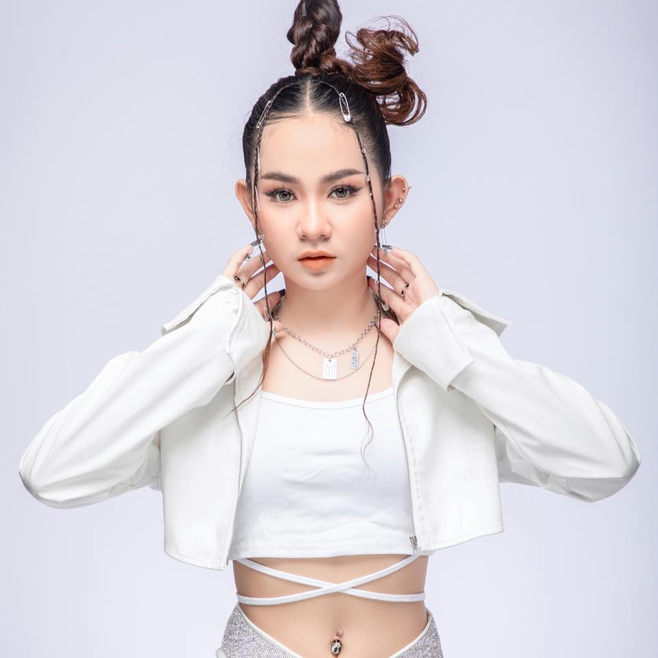 សុខុម រចនា